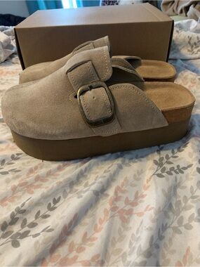 Platform Suede Mule Clog with Buckle - Taupe
